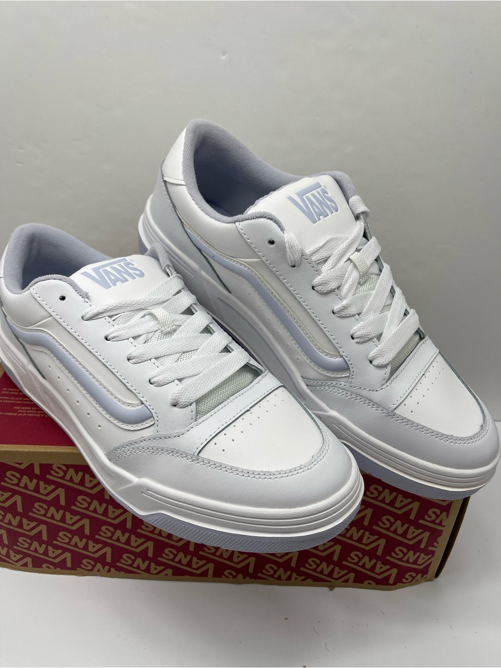 Vans Men’s Sz 13 Hylane Pop Baby Blue
VN000D1J689 Sneakers 
 Low-Top Skate - Picture 8 of 16